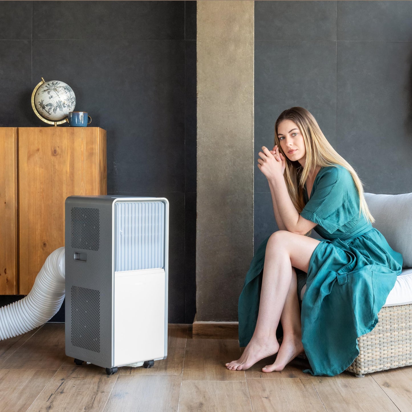 Cecotec ForceClima 12850 Aire Acondicionado Portátil 12000 BTU Wifi Bomba de Calor LED 28 m²